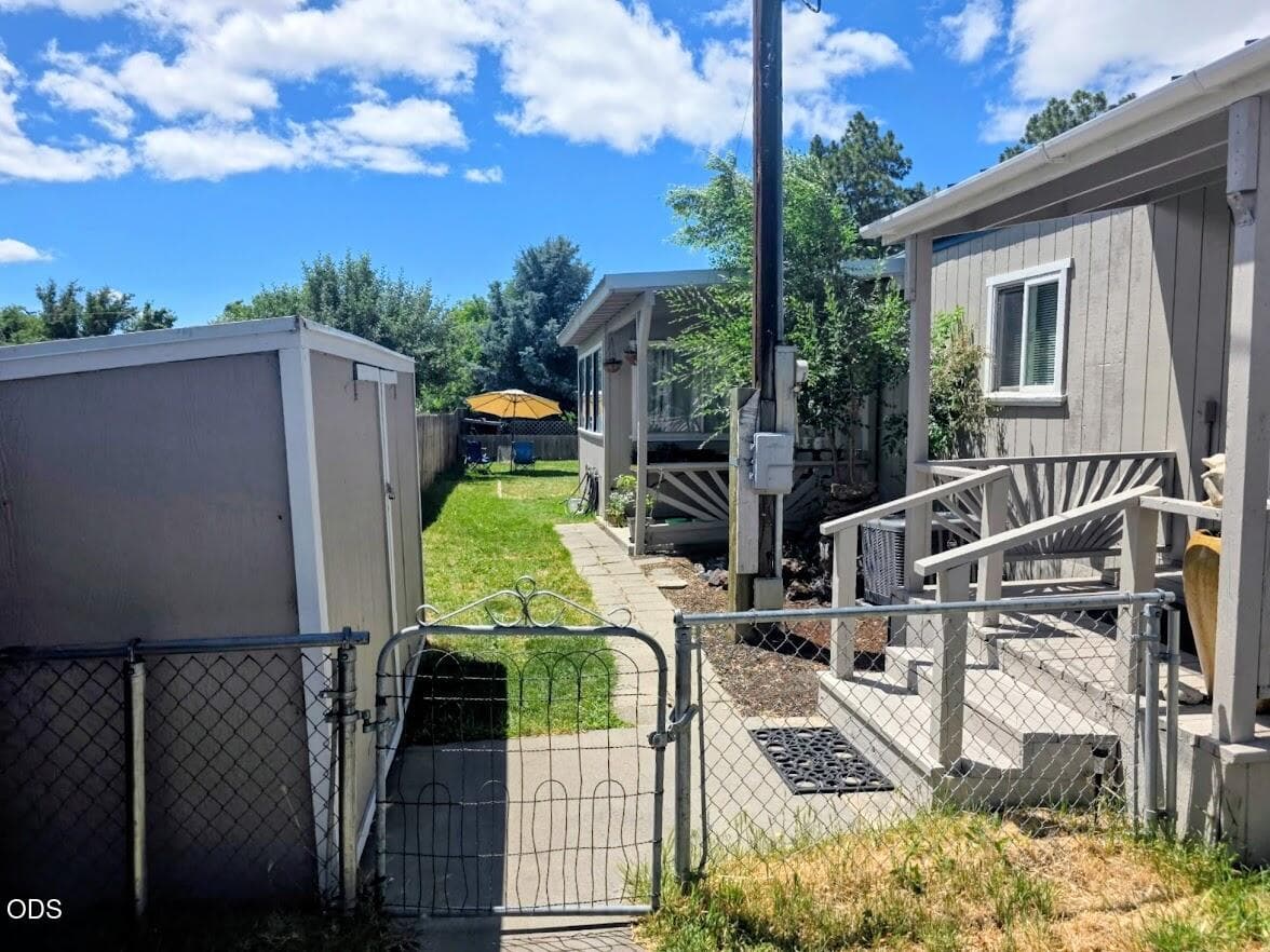4022 DELAWARE. Photo 3 of 43, 4014 Delaware Avenue Unit M-32048, Klamath Falls, OR 97603