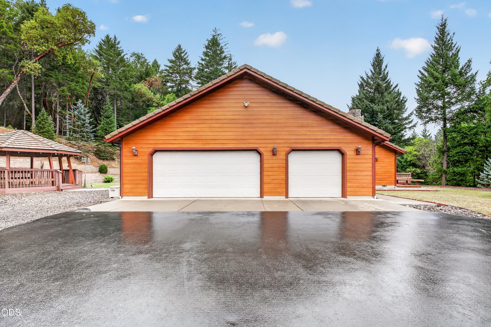 new pics of dutcher (5). Photo 3 of 50, 455 Dutcher Creek Road, Grants Pass, OR 97527