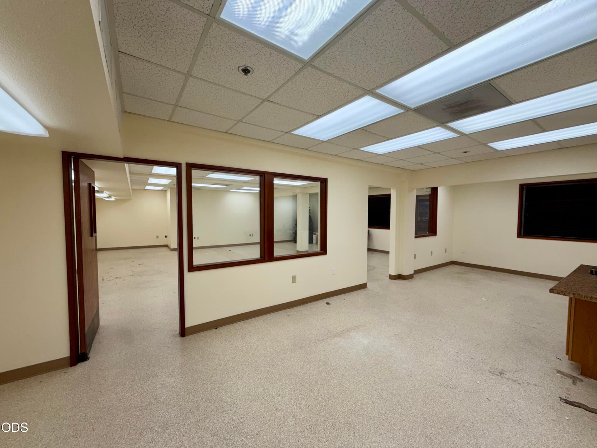7. Photo 2 of 10, 14 N Central Avenue Unit 6, Medford, OR 97501