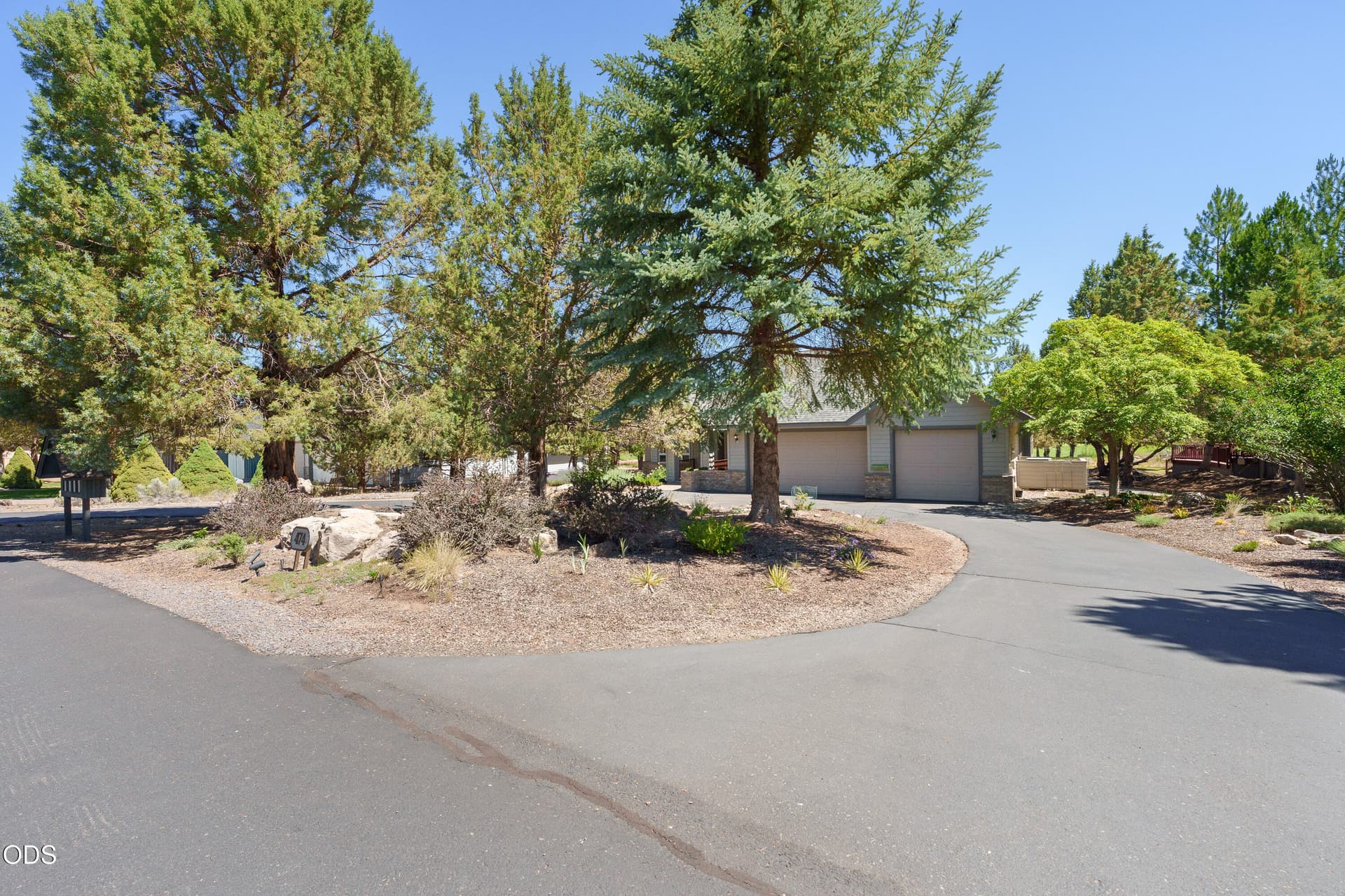 DSC02383. Photo 4 of 75, 474 Tanager Drive, Redmond, OR 97756