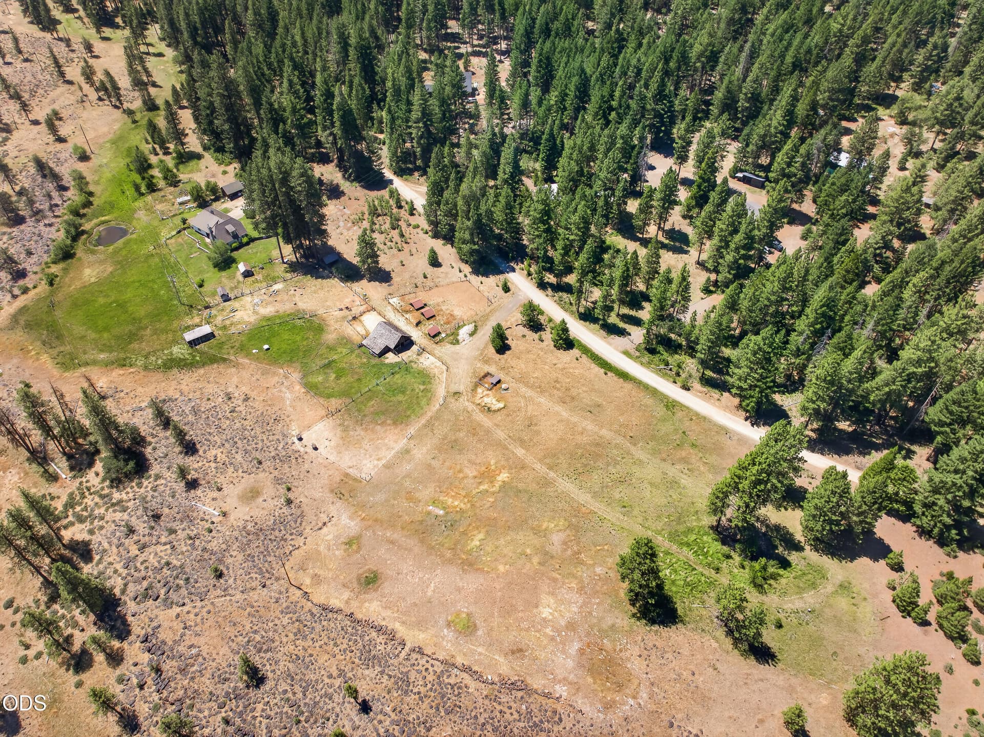 4. Photo 4 of 22, 15861 Highway 66, Ashland, OR 97520