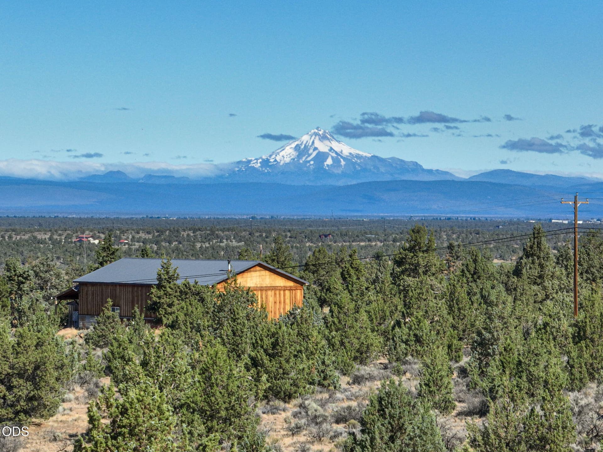 17-web-or-mls-Tyler_Phillips_Photography. Photo 3 of 32, SW Marshall Place Unit Lot 9, Powell Butte, OR 97753