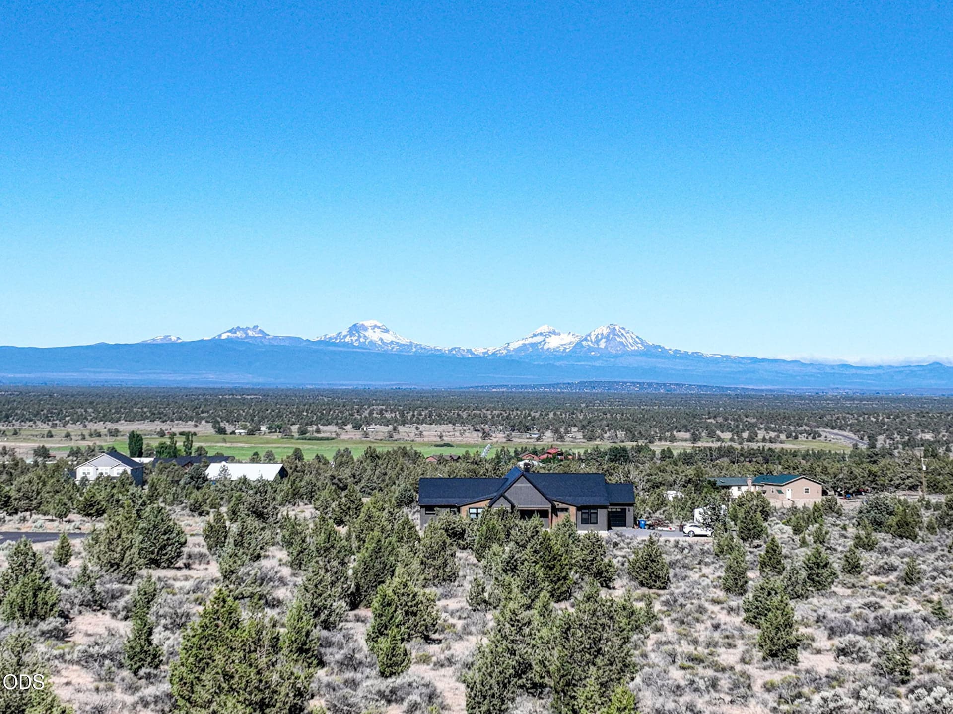 Panoramic Cascade Views. Photo 5 of 32, SW Marshall Place Unit Lot 9, Powell Butte, OR 97753