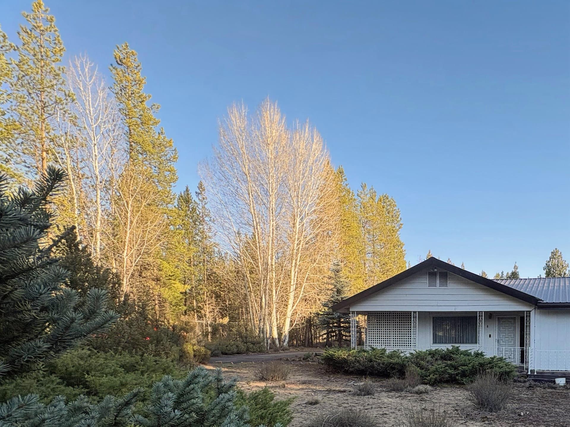 IMG_7808. Photo 2 of 31, 15845 Burgess Road, La Pine, OR 97739