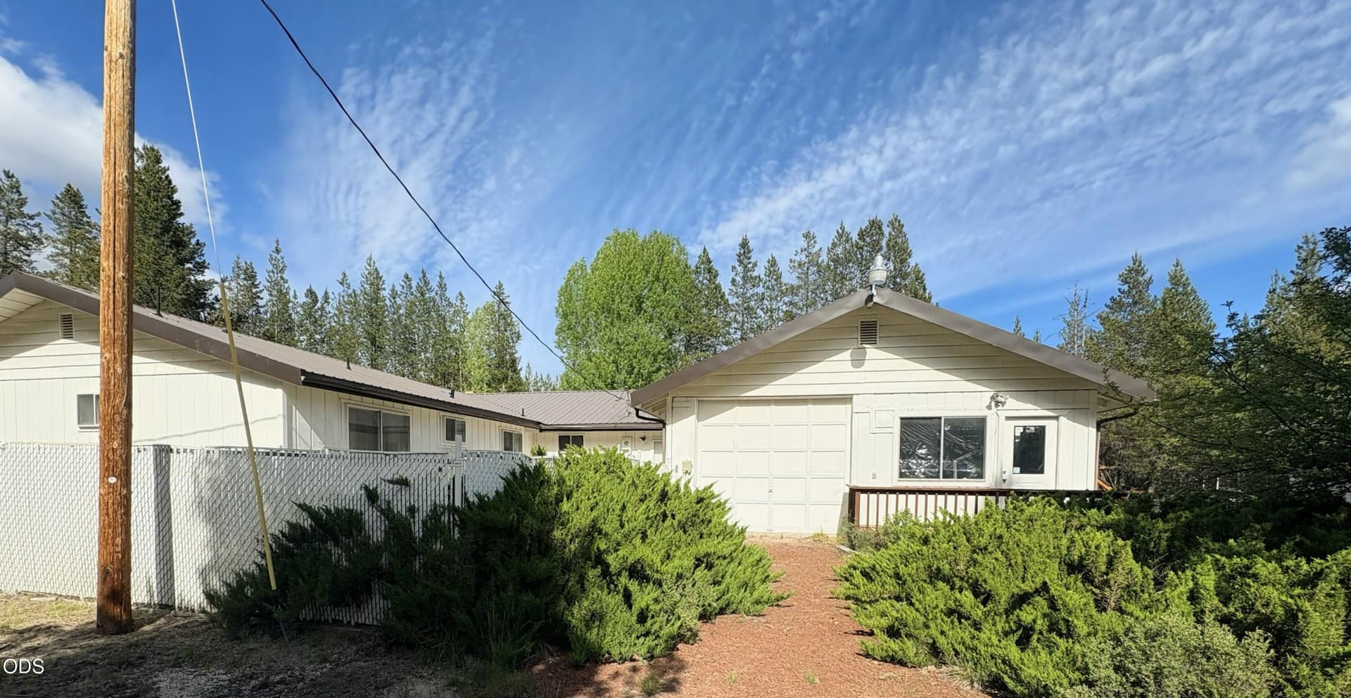 IMG_9502. Photo 4 of 31, 15845 Burgess Road, La Pine, OR 97739