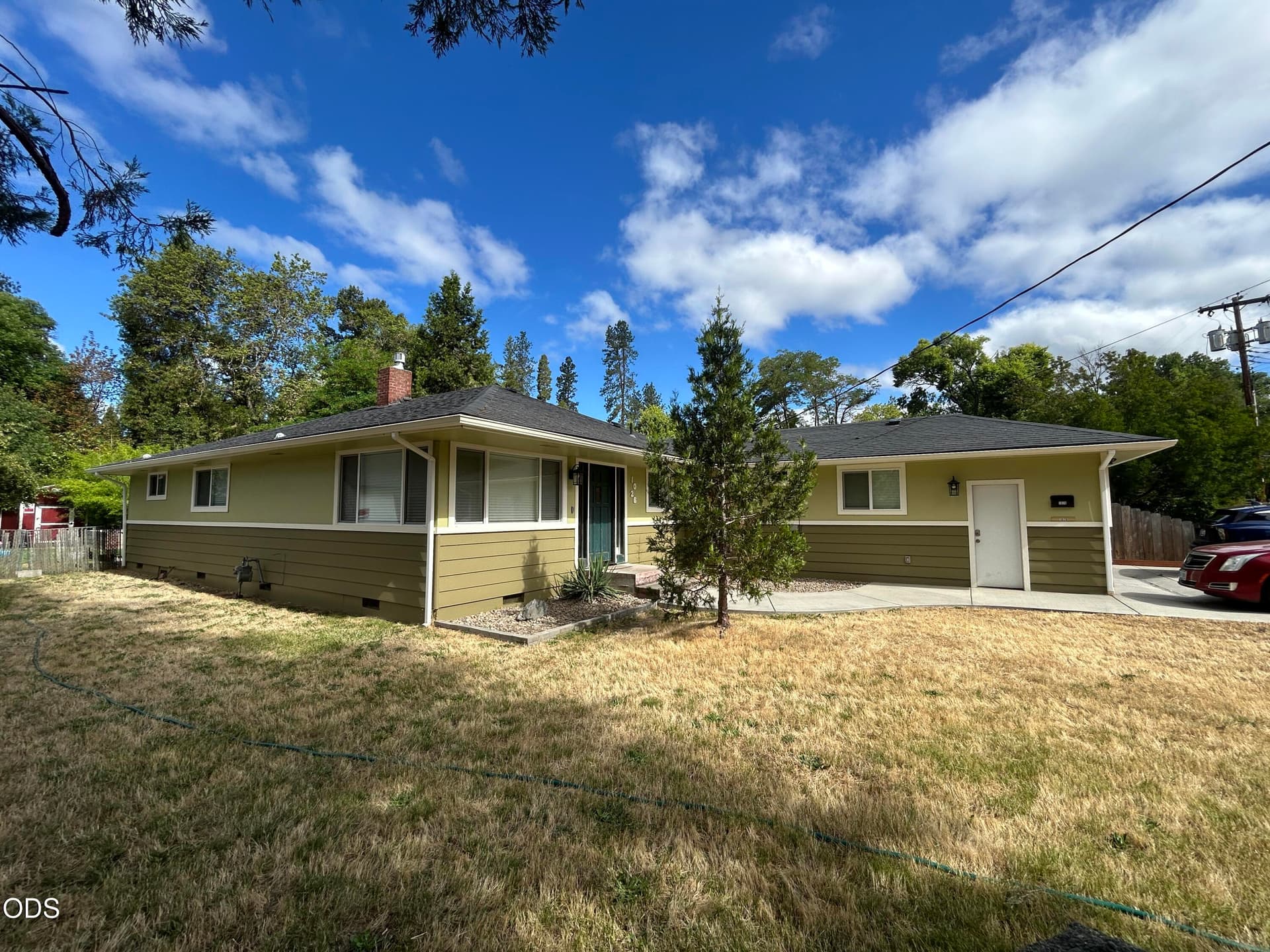 IMG_1546. Photo 2 of 26, 1024 NW Hawthorne Avenue, Grants Pass, OR 97526