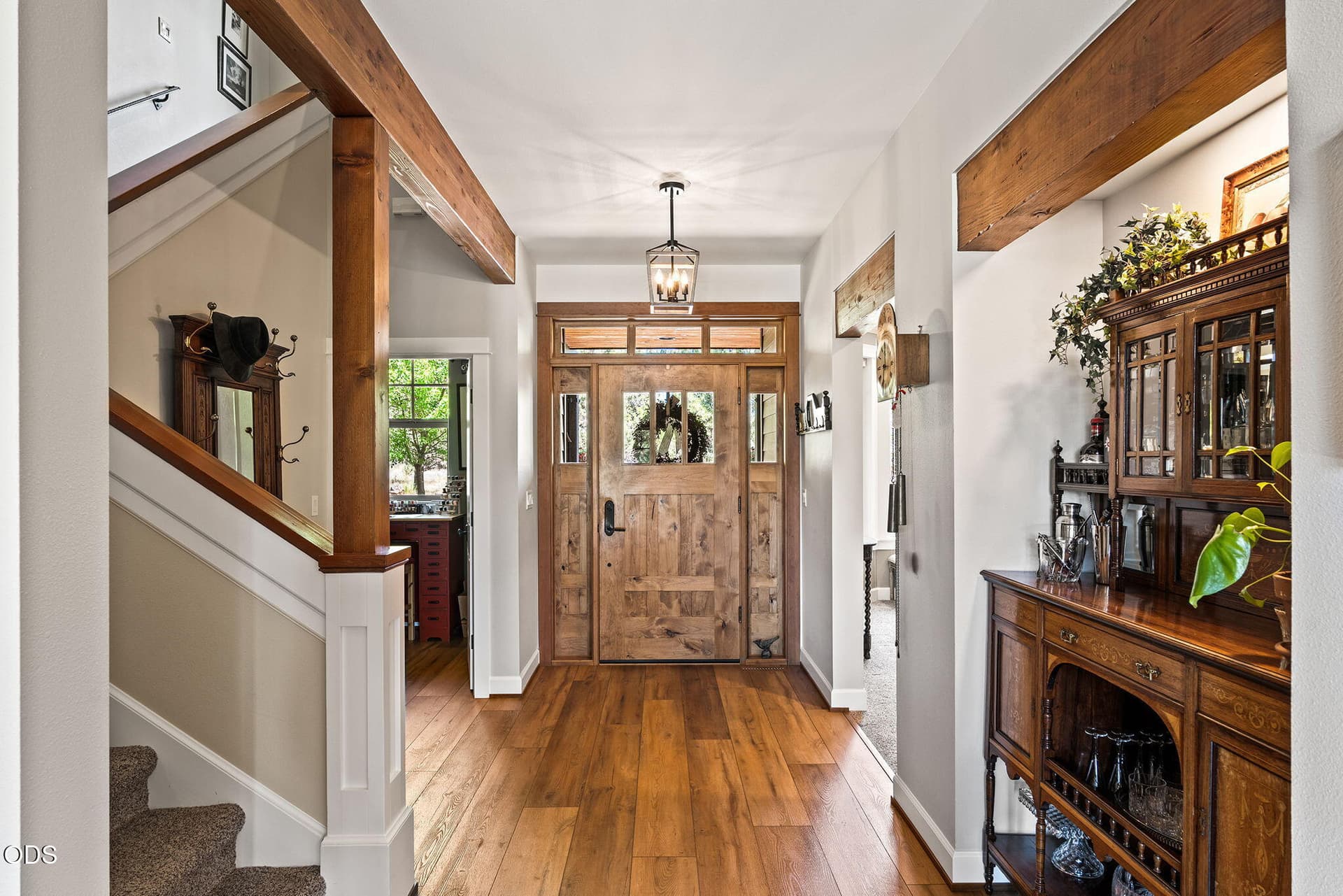 28-web-or-mls-_DSC0931. Photo 2 of 98, 16951 Lady Caroline Drive, Sisters, OR 97759