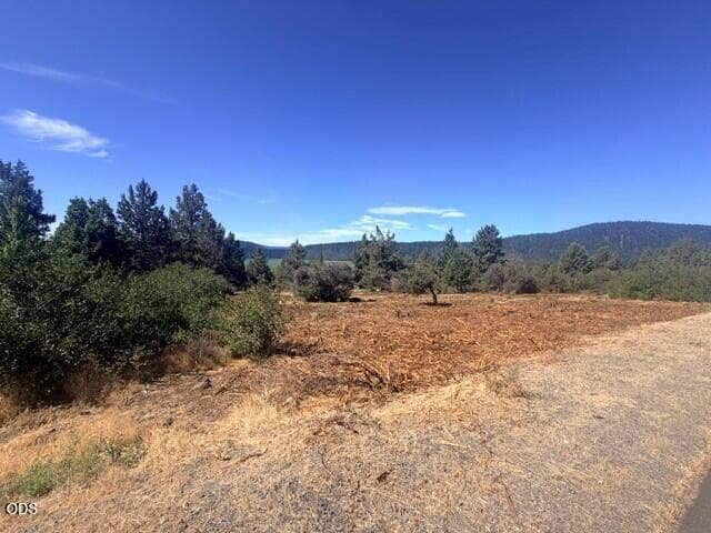 pic 2. Photo 2 of 12, Crossbill Drive Unit 995, Klamath Falls, OR 97601