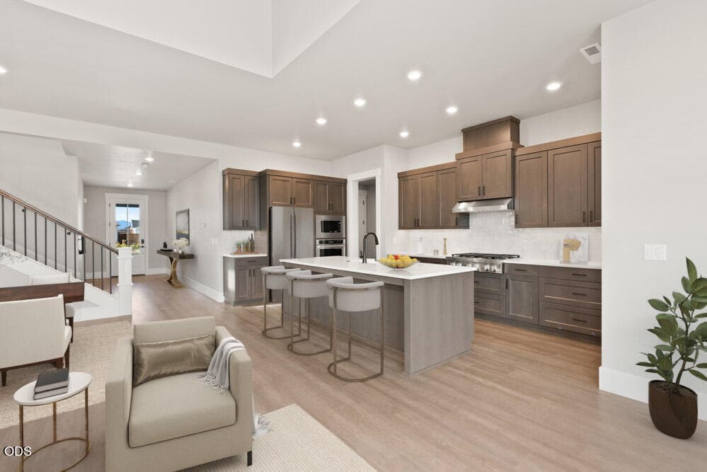 PT337-Siskiyou-F-Classic-Kitchen. Photo 4 of 25, 3059 NE Brownstone Place, Bend, OR 97701