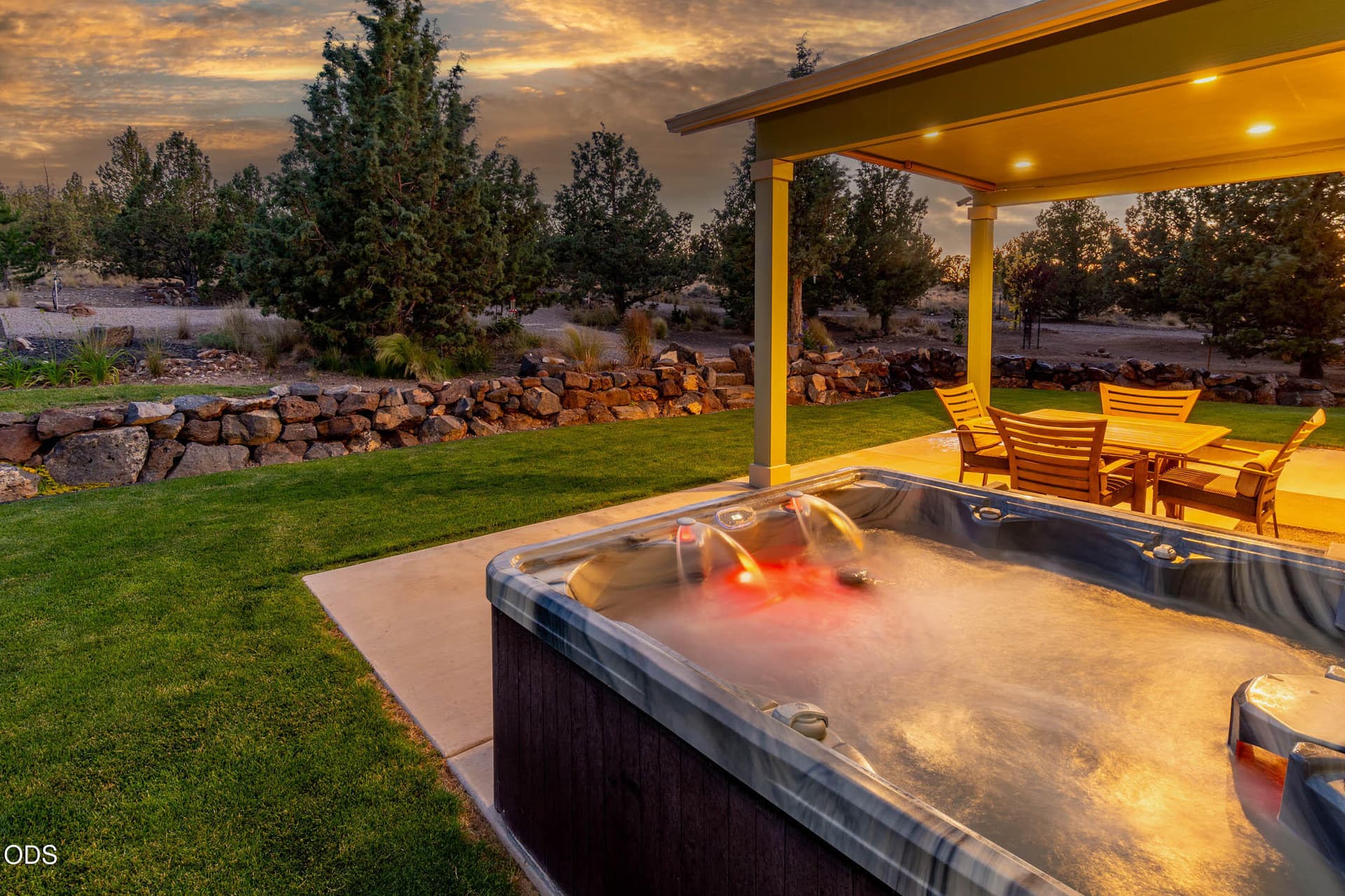 Evening Hot Tub. Photo 5 of 68, 17101 SE Hopi Road, Prineville, OR 97754