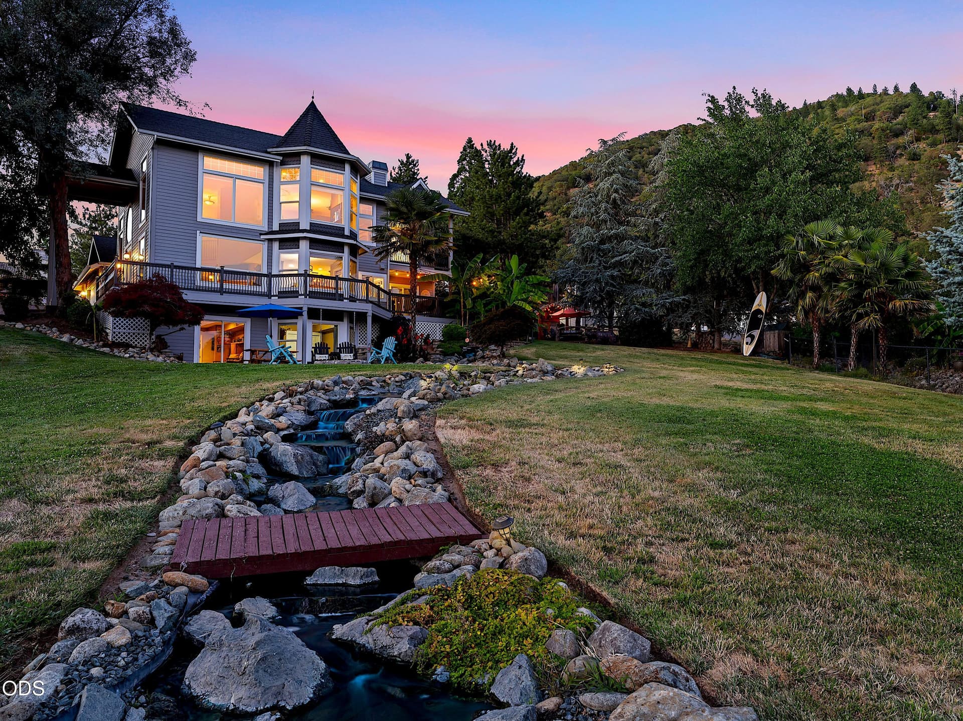 6-Twilight (6 of 6). Photo 4 of 96, 921 NE Beacon Drive, Grants Pass, OR 97526