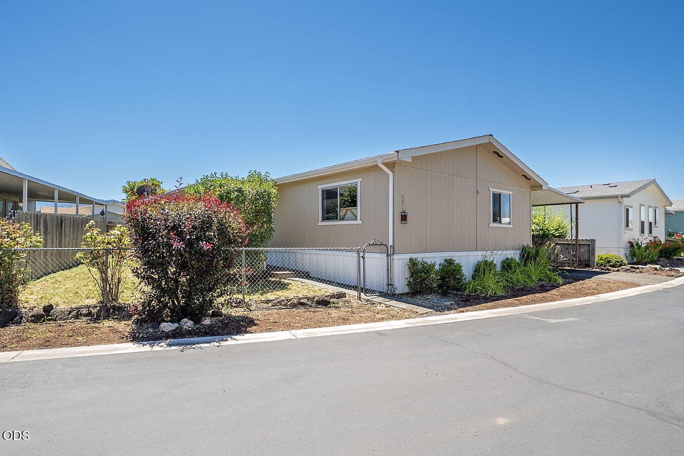 1-web-or-mls-S Pacific 231_001. Photo 1 of 24, 3555 S Pacific Highway Unit SPC 231, Medford, OR 97501