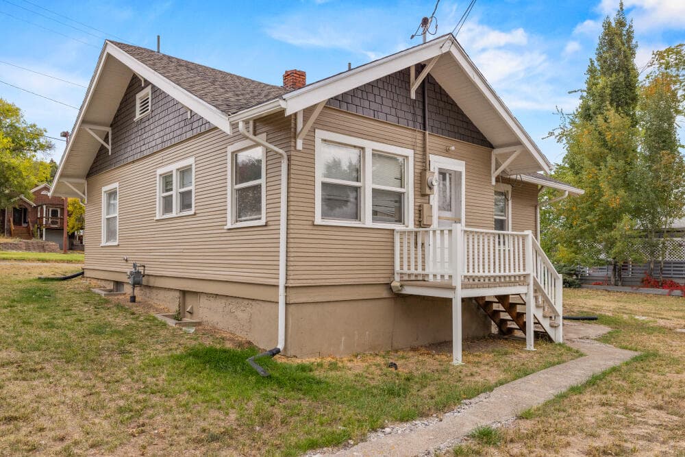 346PacificTerraceExterior-10. Photo 5 of 16, 346 Pacific Terrace, Klamath Falls, OR 97601