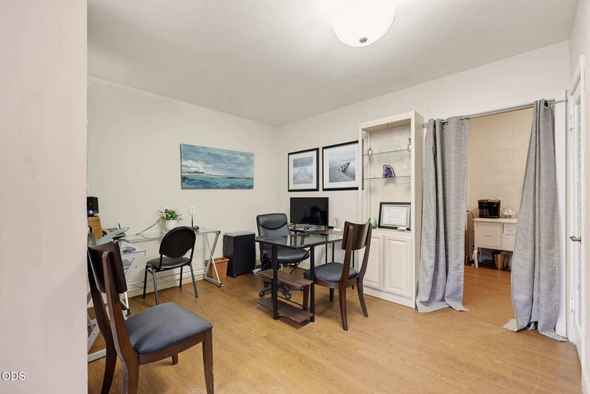 ApxNE600023. Photo 5 of 29, 1215 NE 6th Street, Grants Pass, OR 97526