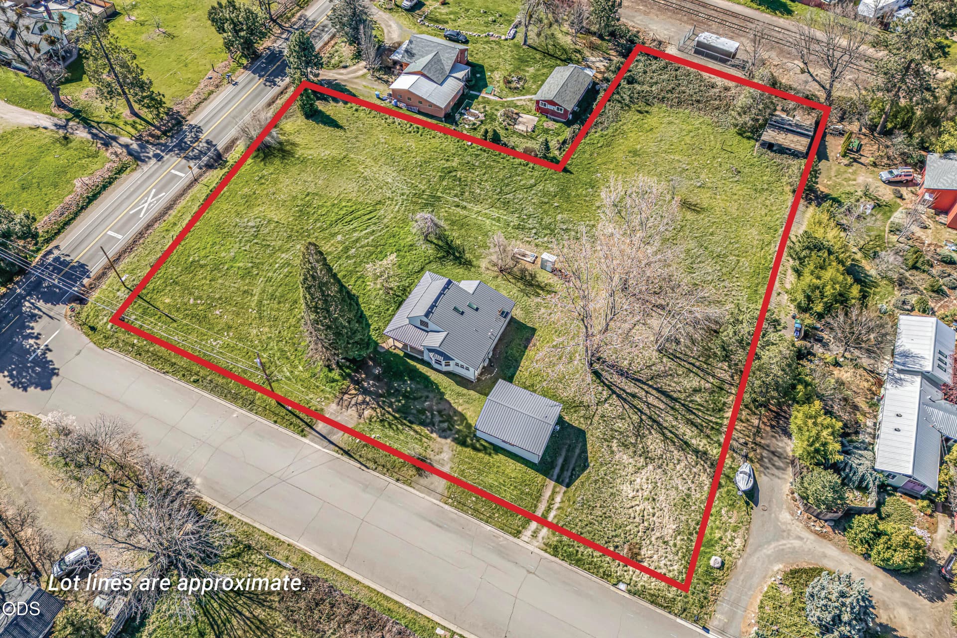 593 Crowson Rd, Ashland, OR 97520. Photo 1 of 36, 593 Crowson Road, Ashland, OR 97520