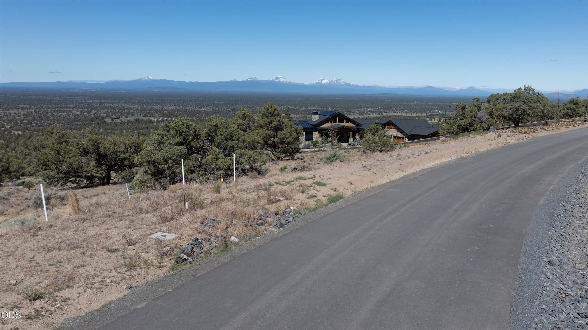 03-20260630 JILL ROSELL. Photo 2 of 19, Seven Peaks Loop Unit Homesite 794, Powell Butte, OR 97753