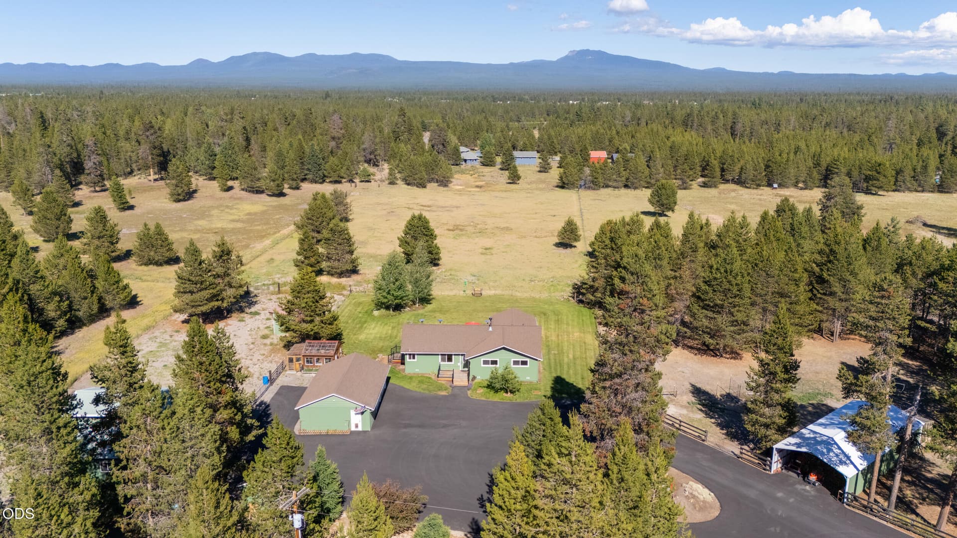 61. Photo 4 of 78, 16250 South Drive, La Pine, OR 97739