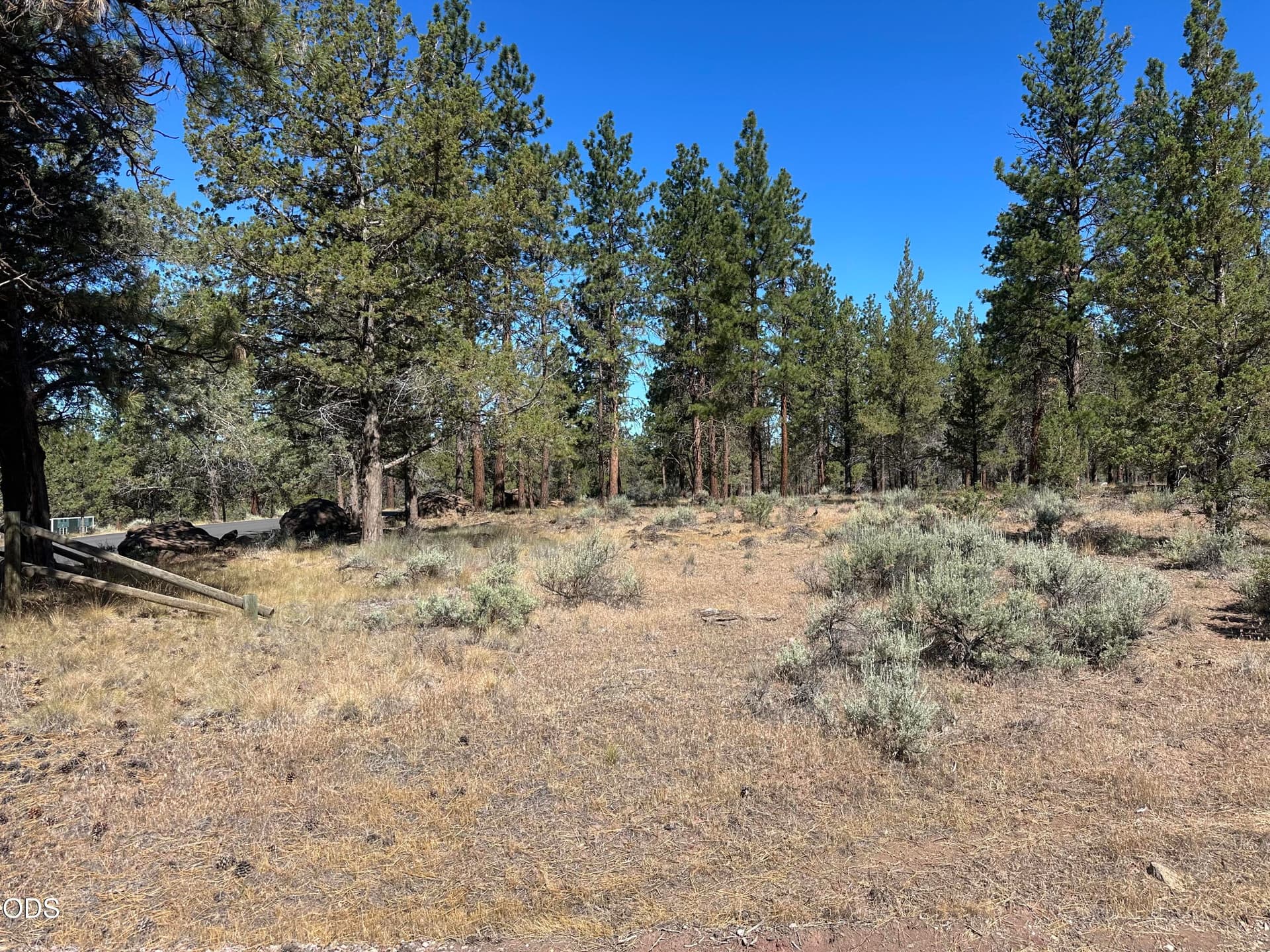 2. Photo 3 of 8, 69265 Panoramic Drive, Sisters, OR 97759