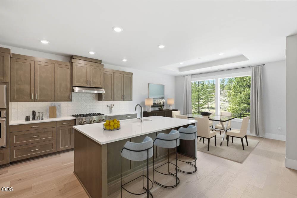 CL06-Malone-E-Signature-DiningRoom. Photo 3 of 12, 1331 NW Ochoa Drive, Bend, OR 97703