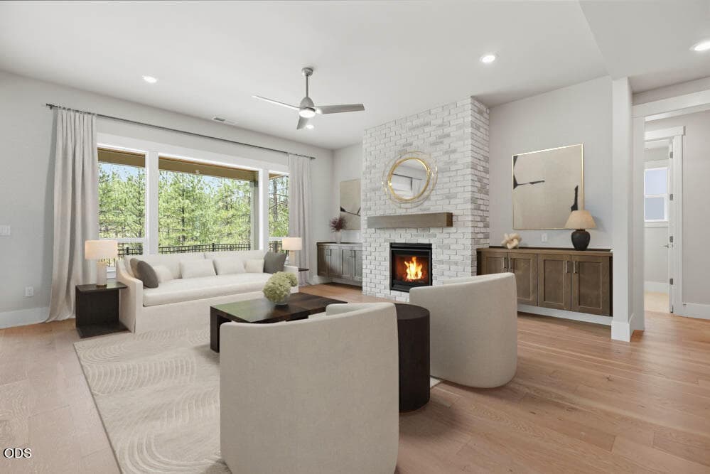 Hero-CL06-Malone-E-Signature-GreatRoom. Photo 2 of 12, 1331 NW Ochoa Drive, Bend, OR 97703
