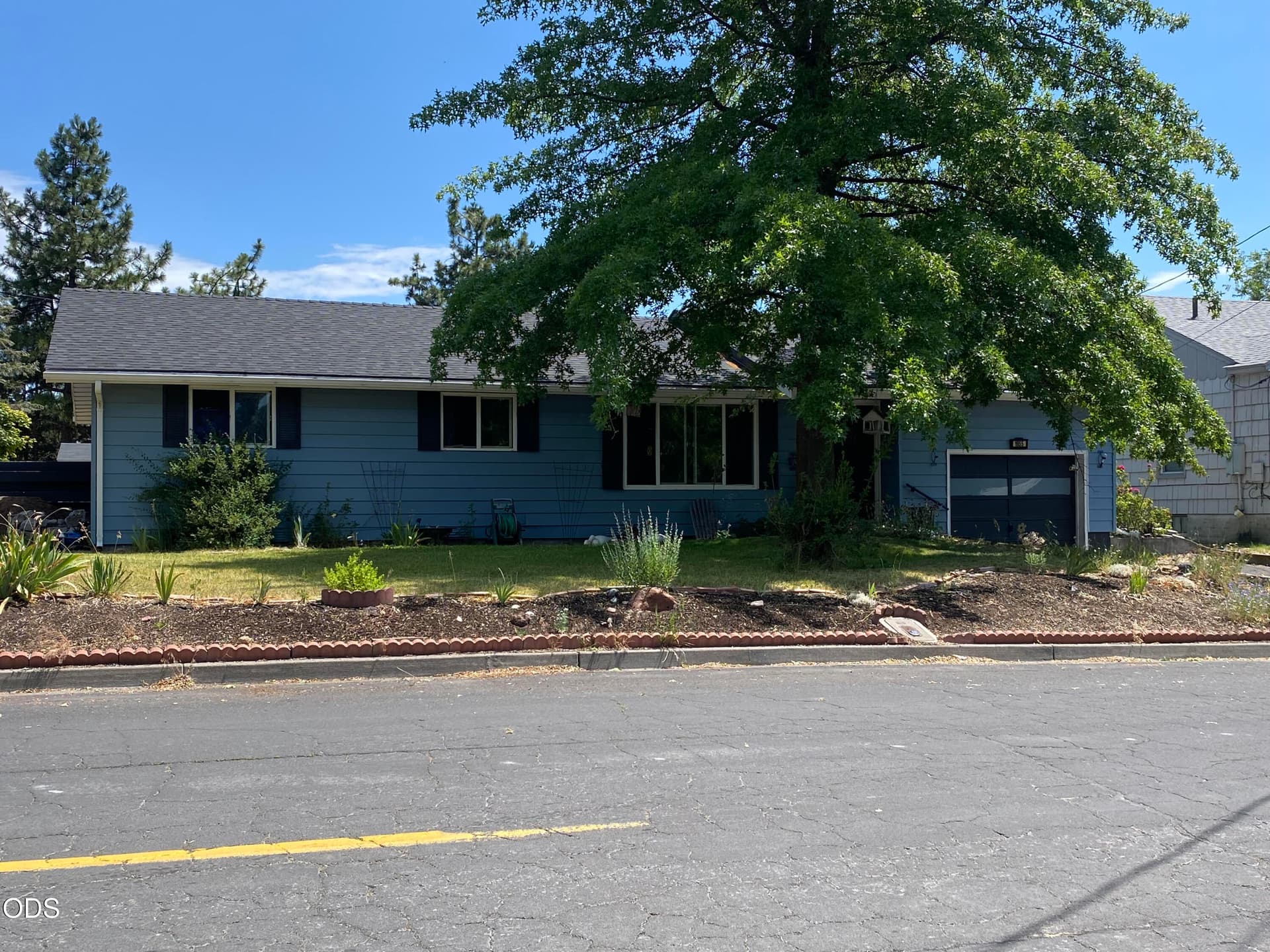 l1. Photo 2 of 40, 1855 Lakeview Avenue, Klamath Falls, OR 97601
