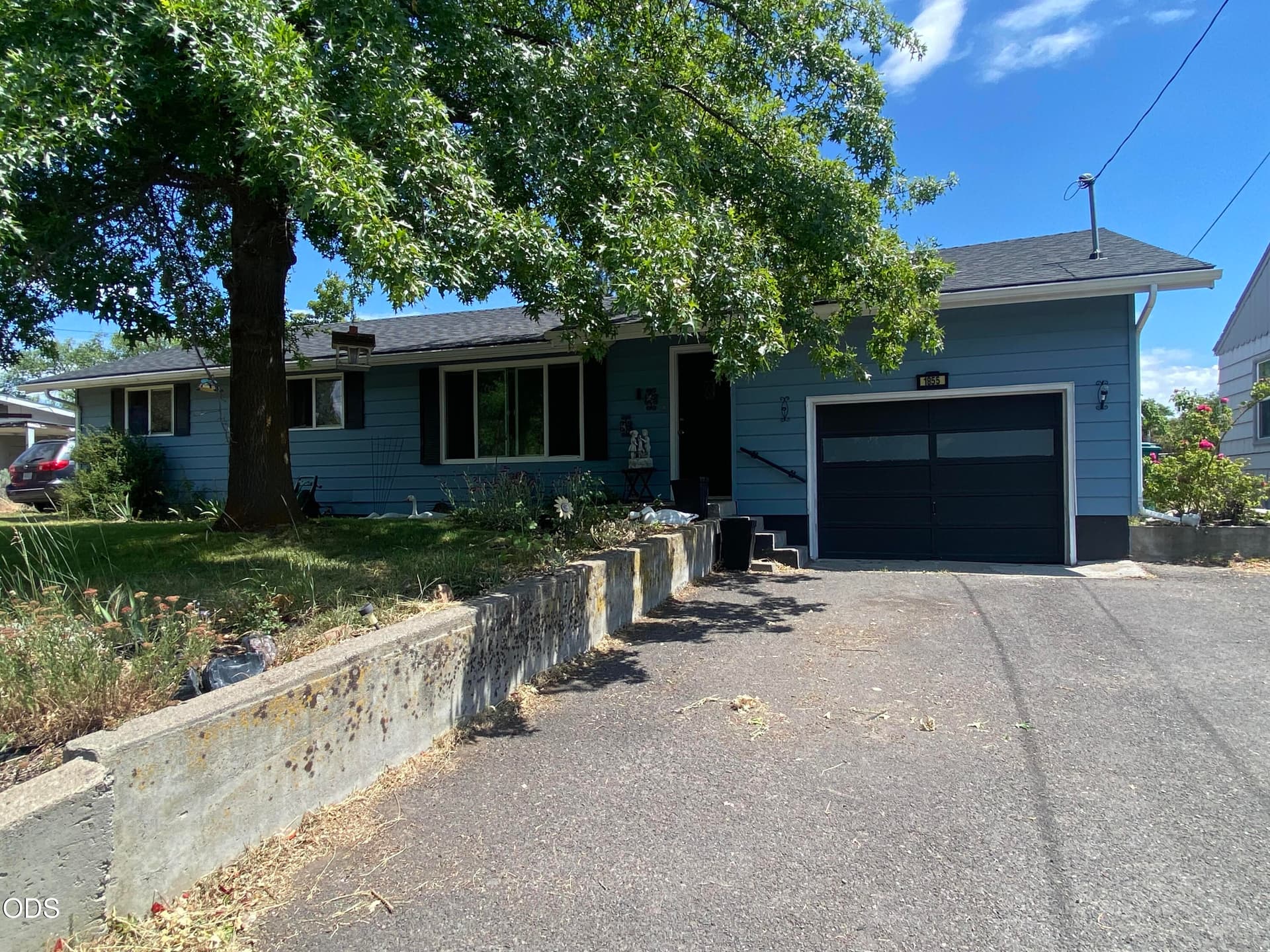 l4. Photo 4 of 40, 1855 Lakeview Avenue, Klamath Falls, OR 97601