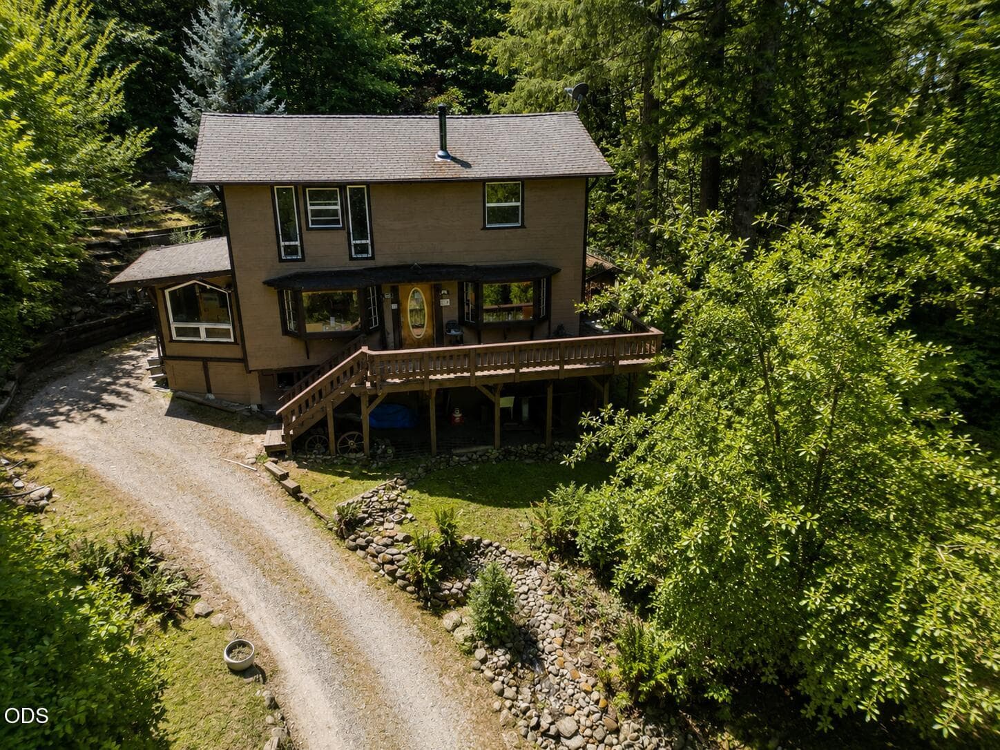 Exterior View. Photo 2 of 28, 3727 Coyote Creek Road, Wolf Creek, OR 97497