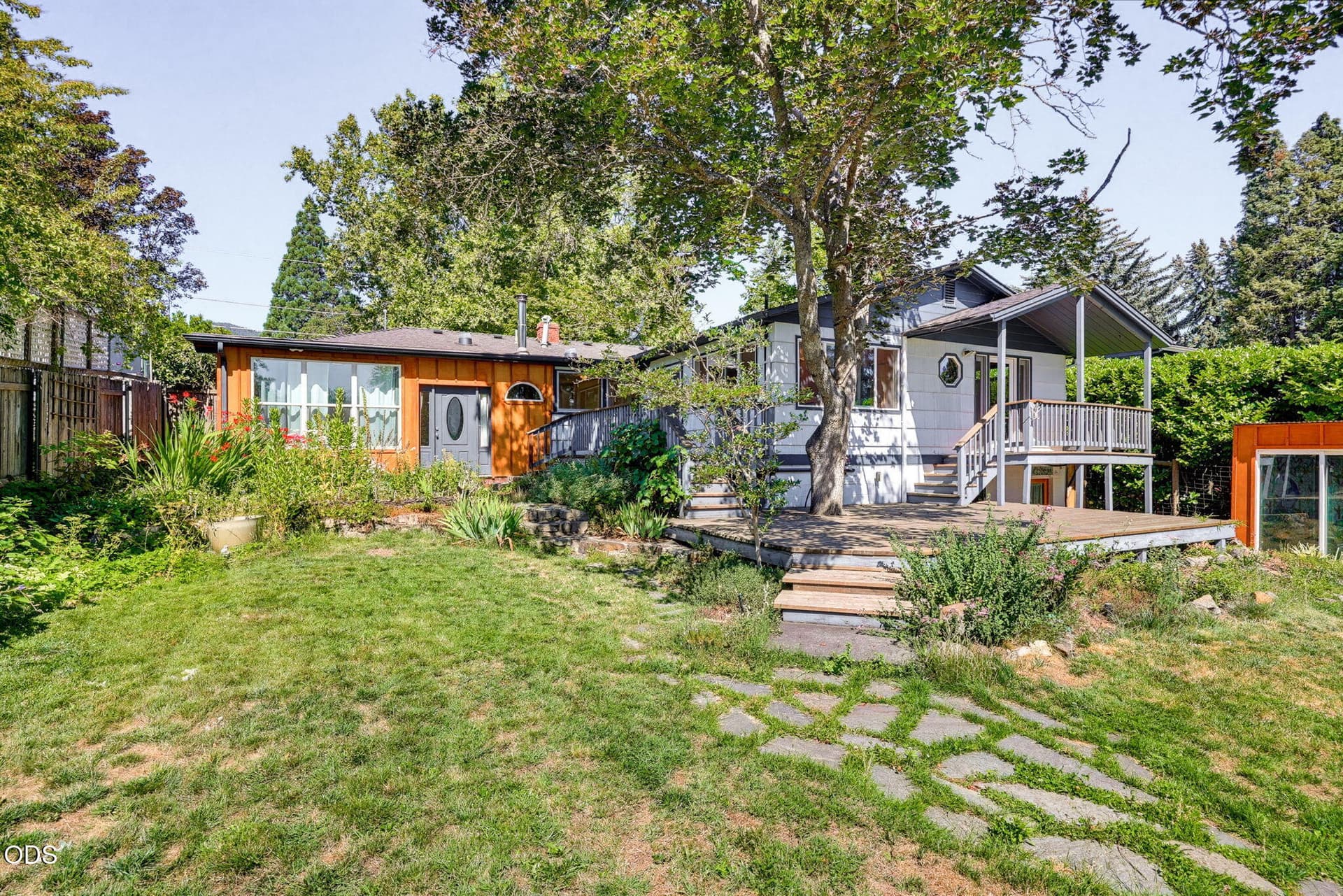 2. Photo 2 of 50, 840 Harmony Lane, Ashland, OR 97520