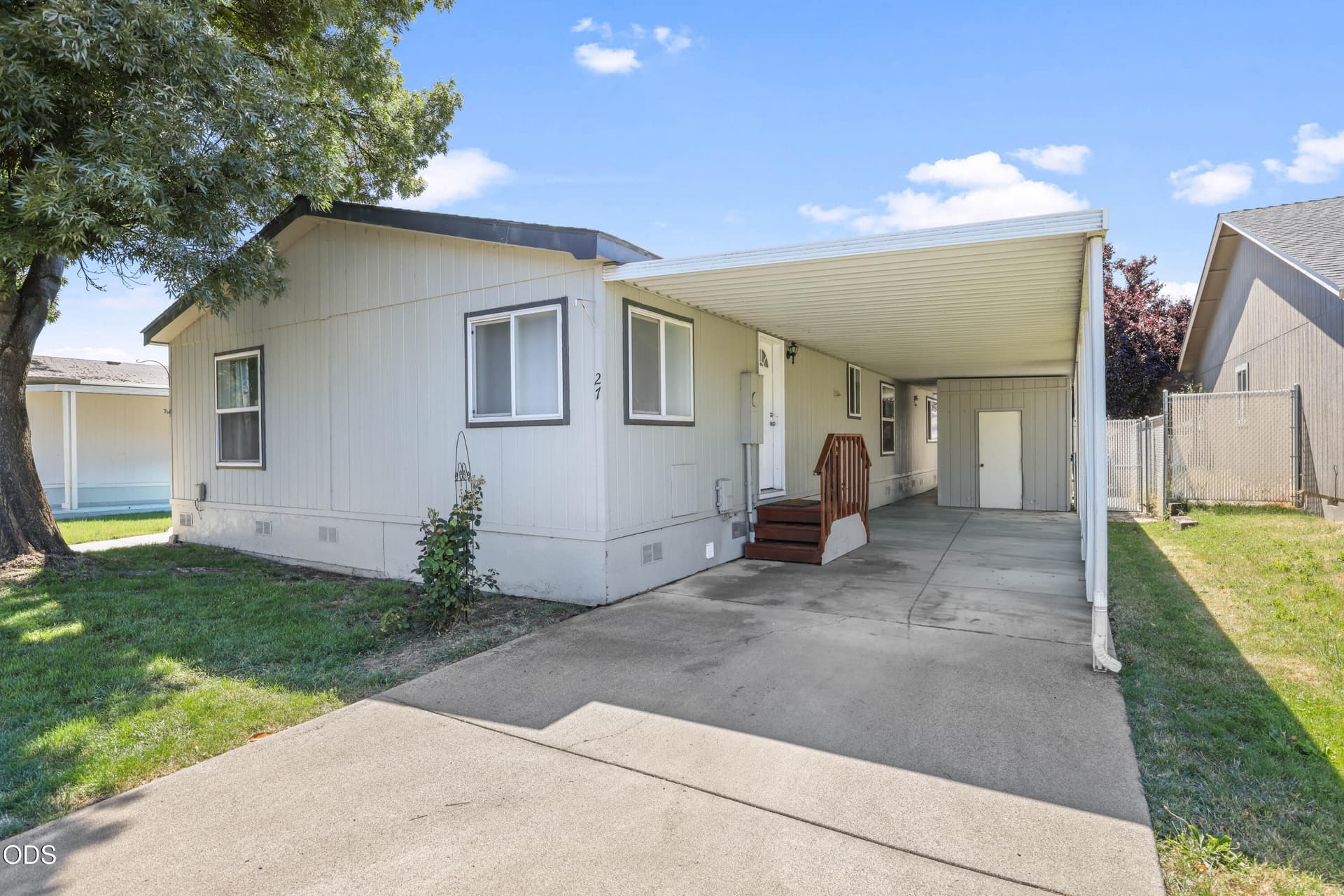 EP1A7430. Photo 1 of 26, 633 E Archwood Unit UNIT 27, Eagle Point, OR 97524