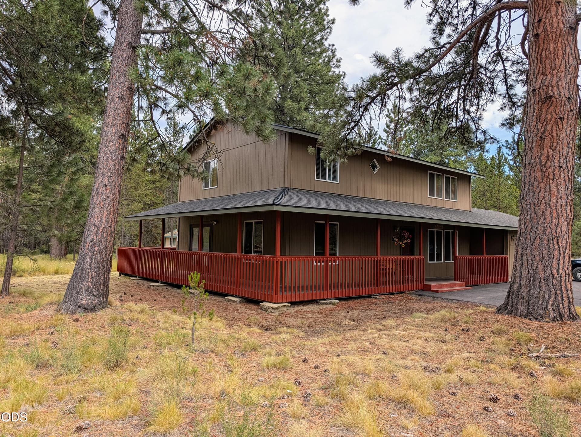 PXL_20260706_220849972. Photo 4 of 32, 54668 Silver Fox Drive, Bend, OR 97707