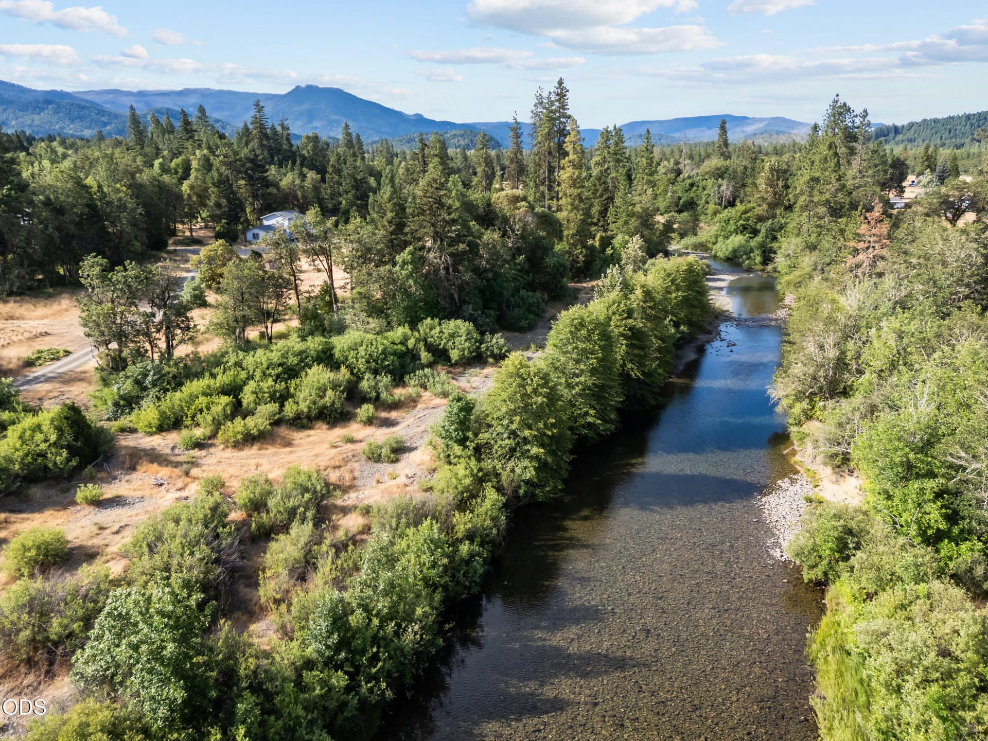 16_302 river grv dr-drone-17. Photo 1 of 14, 302 River Grove Drive, Cave Junction, OR 97523