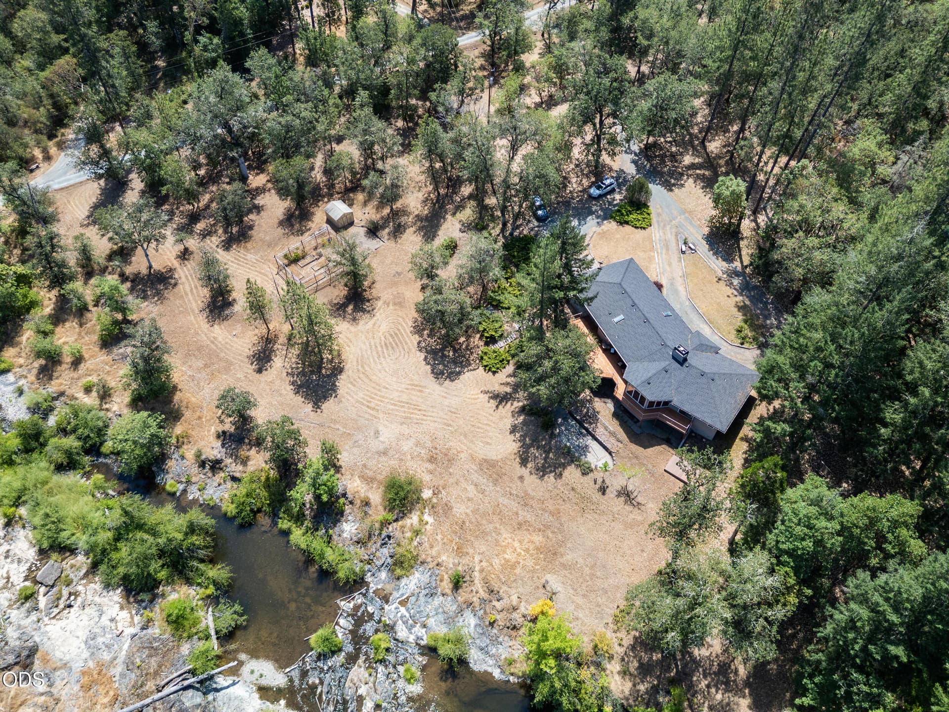 53_11178 e evans creek rd-drone-11. Photo 2 of 62, 11178 E Evans Creek Road, Rogue River, OR 97537