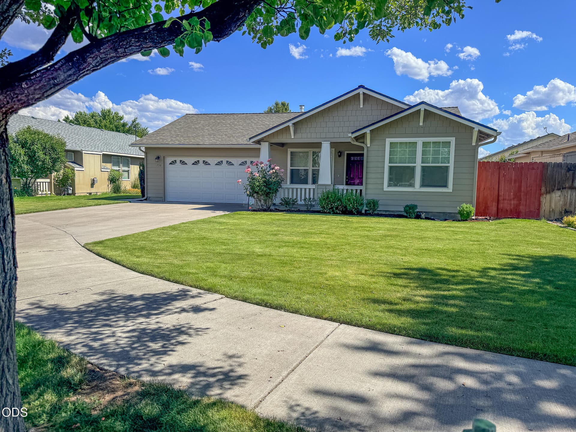 01. Photo 2 of 16, 758 NE Sandstone Court, Prineville, OR 97754