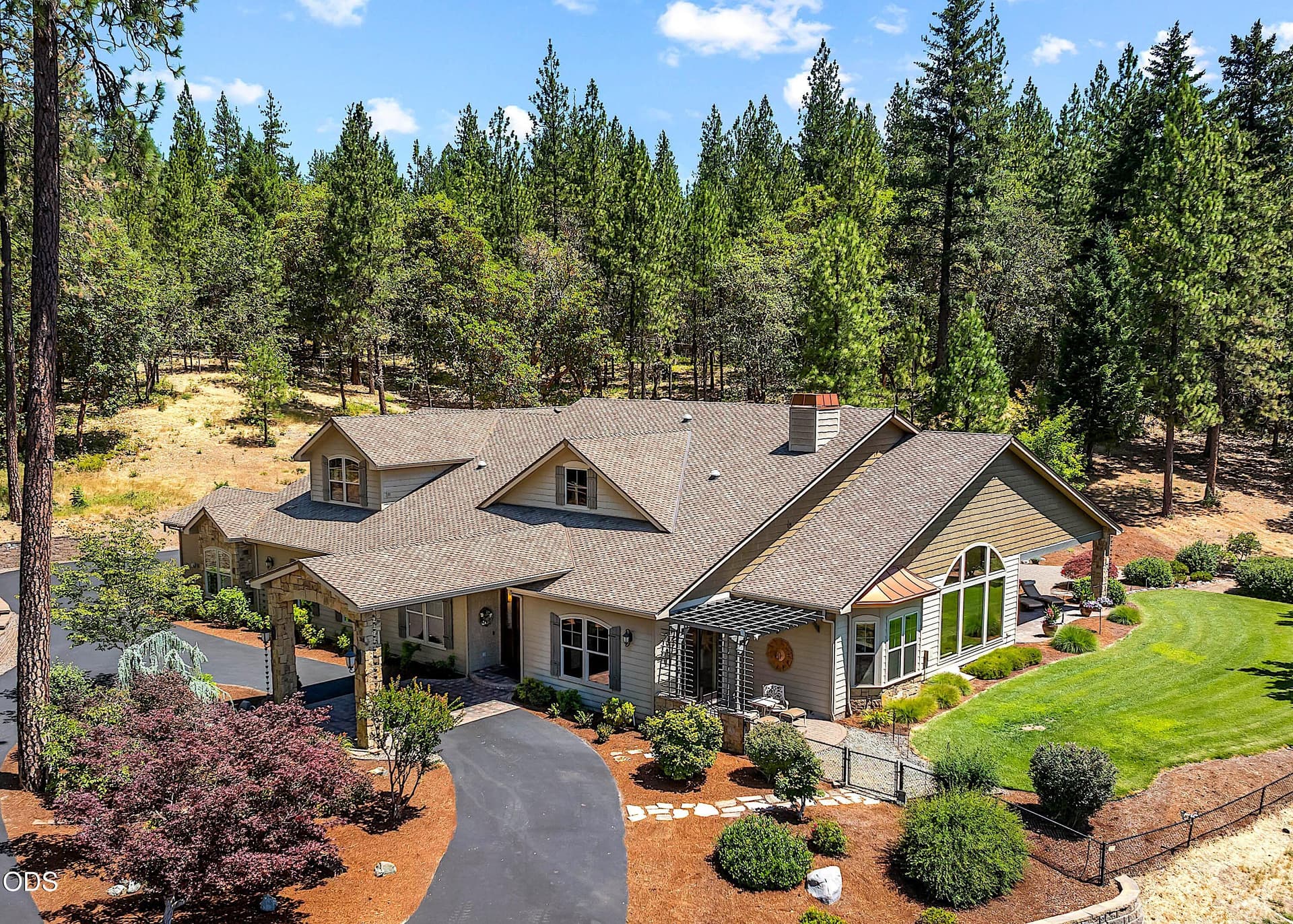 1-FEATURE (1 of 1). Photo 1 of 85, 177 Kendallbrook Way, Grants Pass, OR 97527