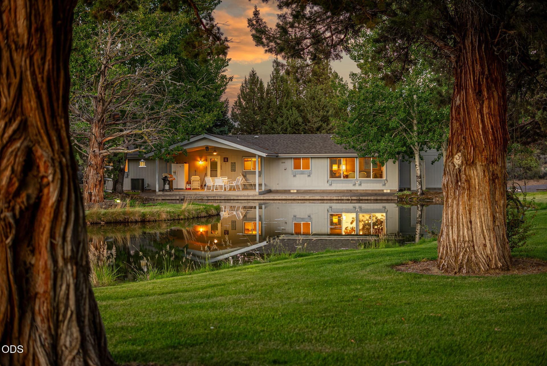 a1a85-web-or-mls-Riley Visuals -108. Photo 1 of 46, 62765 Stenkamp Road, Bend, OR 97701