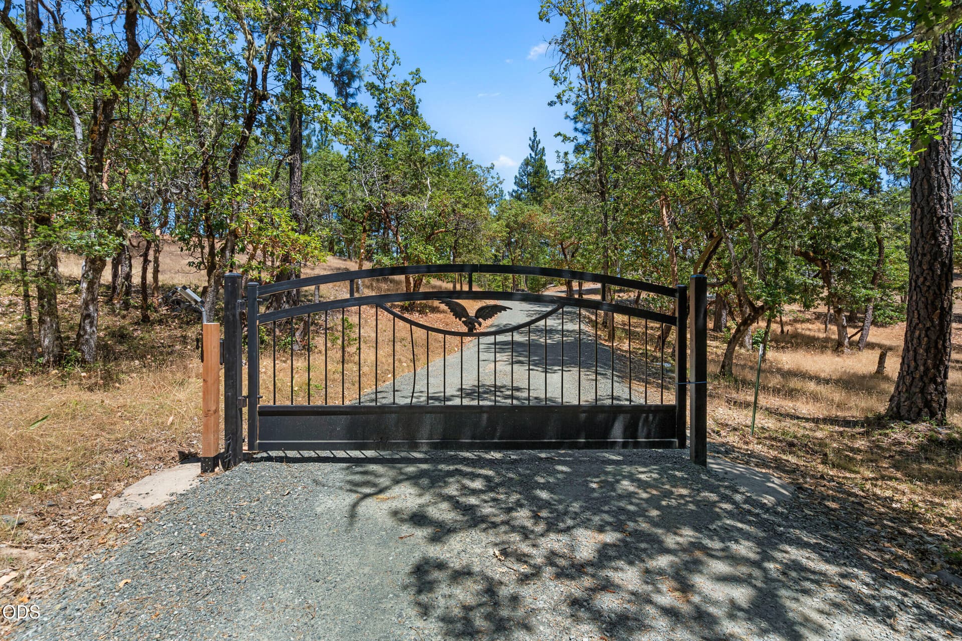 2_235 needlewood dr-01. Photo 3 of 63, 235 Needlewood Drive, Grants Pass, OR 97526