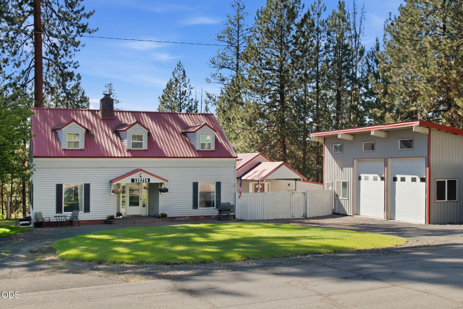 6-web-or-mls-DSC_7874. Photo 2 of 36, 138754 Michigan Avenue, Gilchrist, OR 97737
