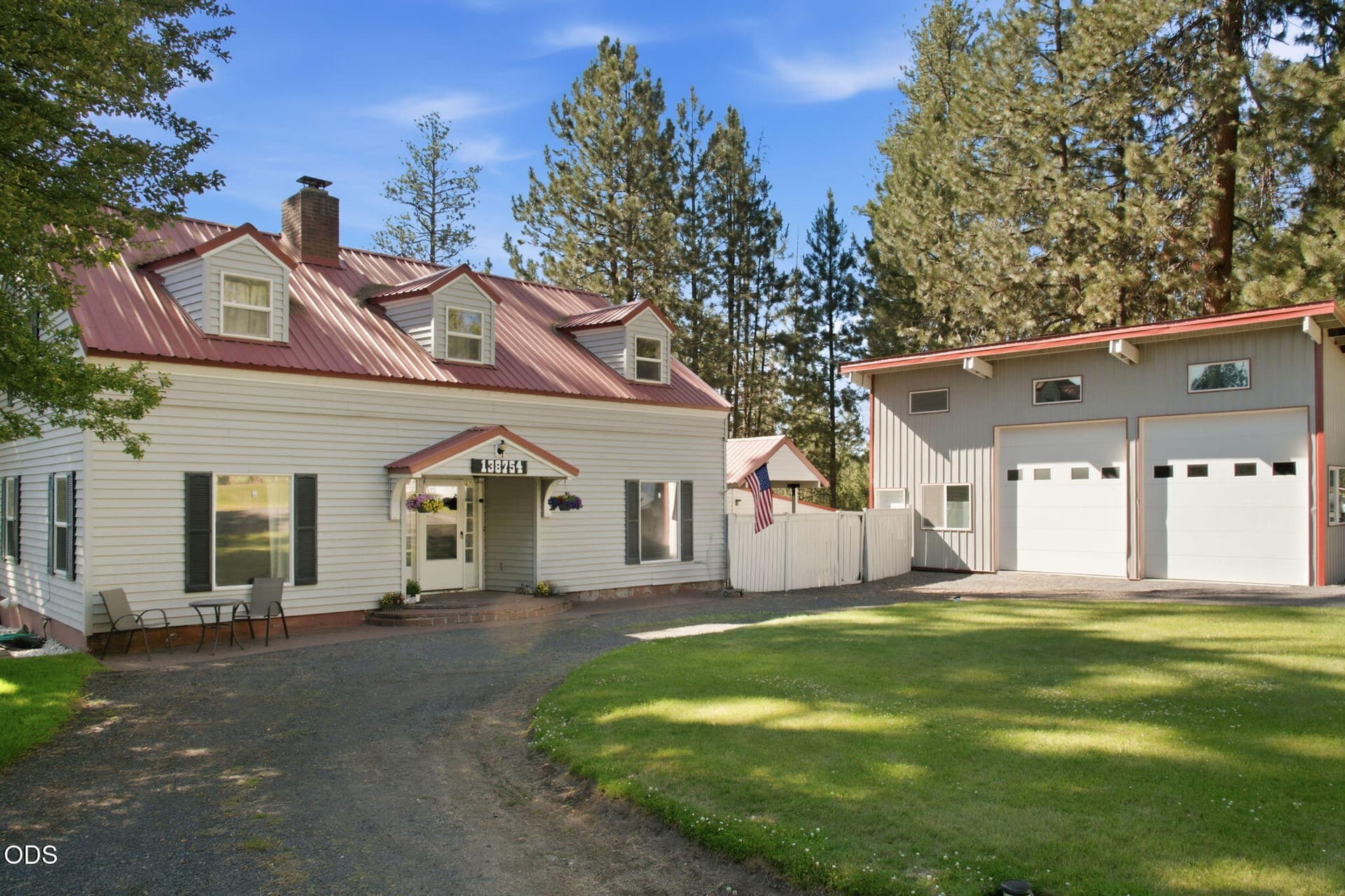 7-web-or-mls-DSC_7873. Photo 4 of 36, 138754 Michigan Avenue, Gilchrist, OR 97737