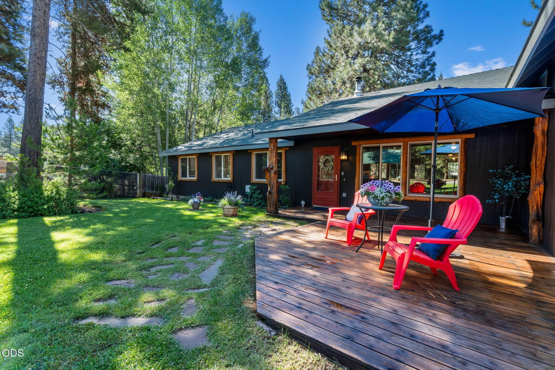 Front porch. Photo 3 of 47, 17065 Oxnard Road, Bend, OR 97707