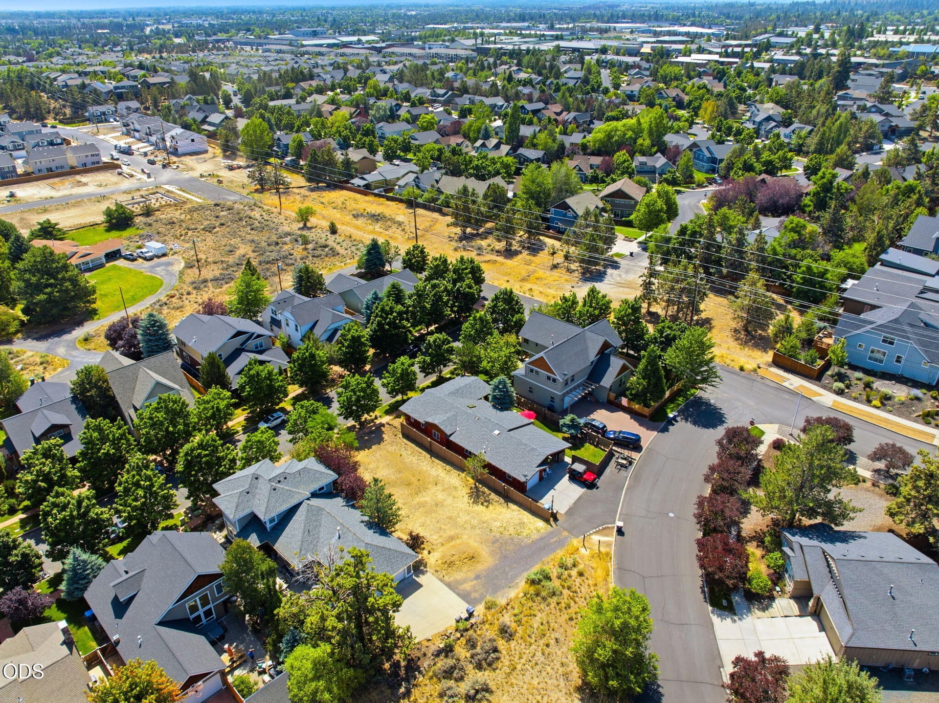5-web-or-mls-Riley_Visuals_005. Photo 5 of 13, 63213 Logan Avenue, Bend, OR 97701
