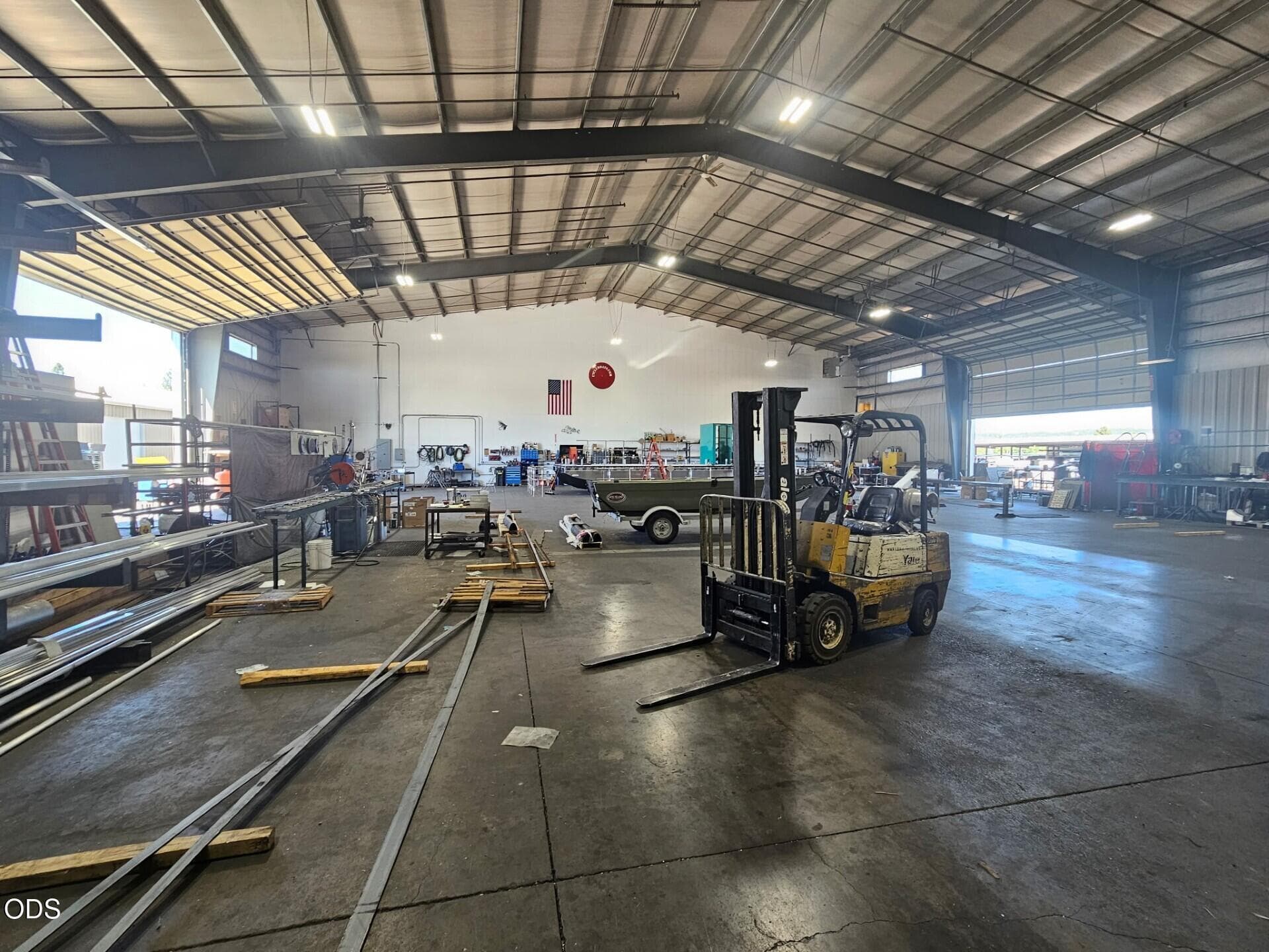 Warehouse. Photo 4 of 11, 340 SE Logsden Street Unit Unit #150, Bend, OR 97702