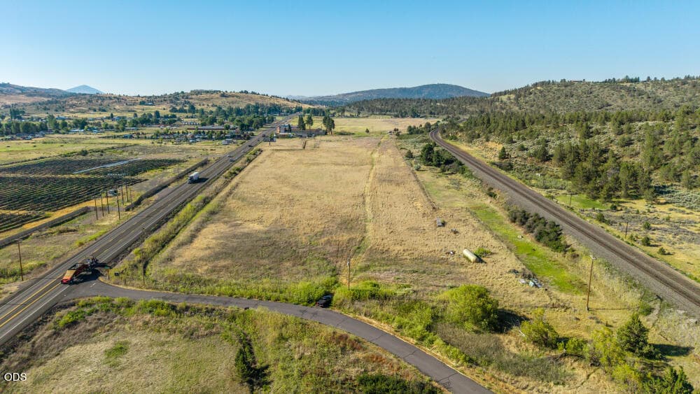 CovePointRdLot-4. Photo 4 of 26, N Hwy 97, Klamath Falls, OR 97601