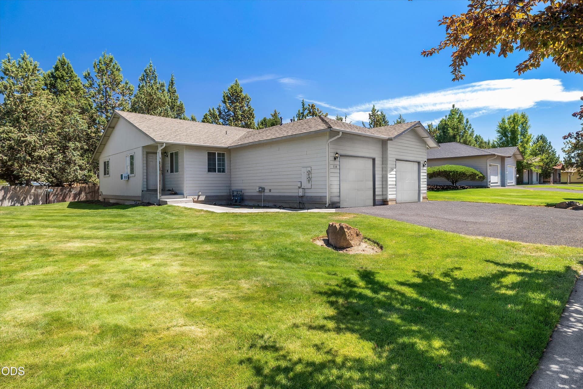 02-20260708 JILL ROSELL 2-2. Photo 5 of 18, 726 NE Savannah Drive, Bend, OR 97701