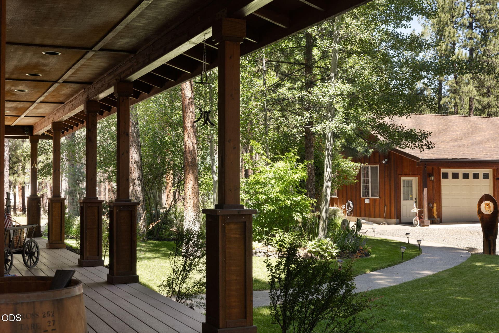 51889 Pine Loop Summer Exterior. Photo 4 of 57, 51889 Pine Loop Drive, La Pine, OR 97739