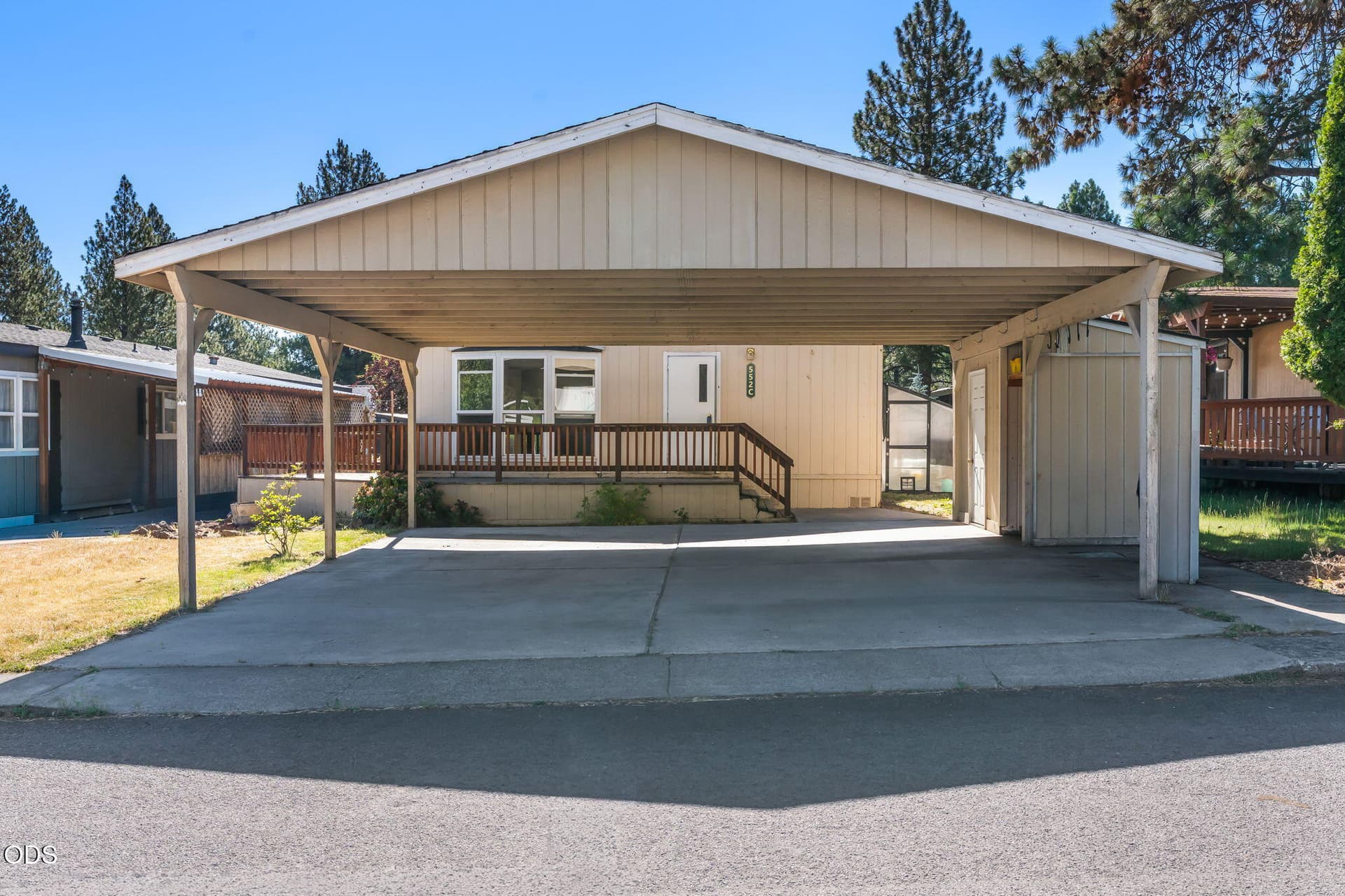 2026_07_09_61000_Brosterhous_Road_552C_B. Photo 1 of 23, 61000 Brosterhous Road Unit UNIT 552C, Bend, OR 97702