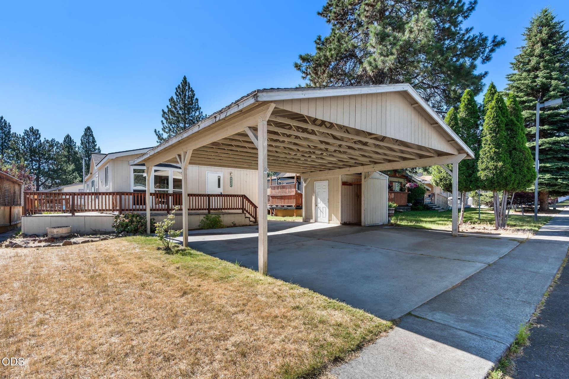 2026_07_09_61000_Brosterhous_Road_552C_B. Photo 3 of 23, 61000 Brosterhous Road Unit UNIT 552C, Bend, OR 97702