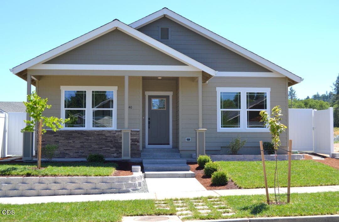 DSC_9786. Photo 1 of 20, 1540 W Harbeck Road, Grants Pass, OR 97527