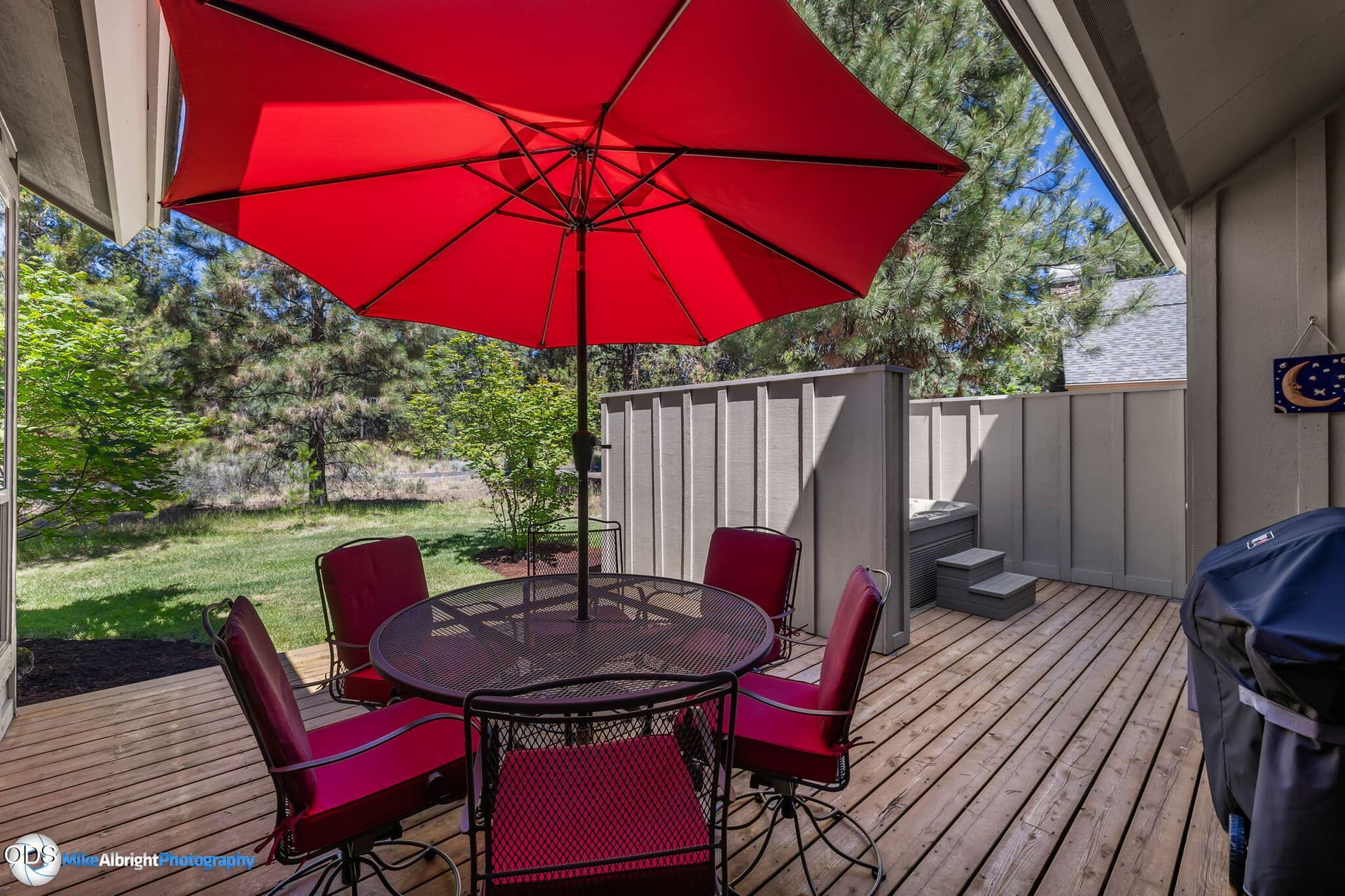 Grill. Dine. Soak.. Photo 2 of 31, 57163 Fremont Drive Unit 13, Sunriver, OR 97707