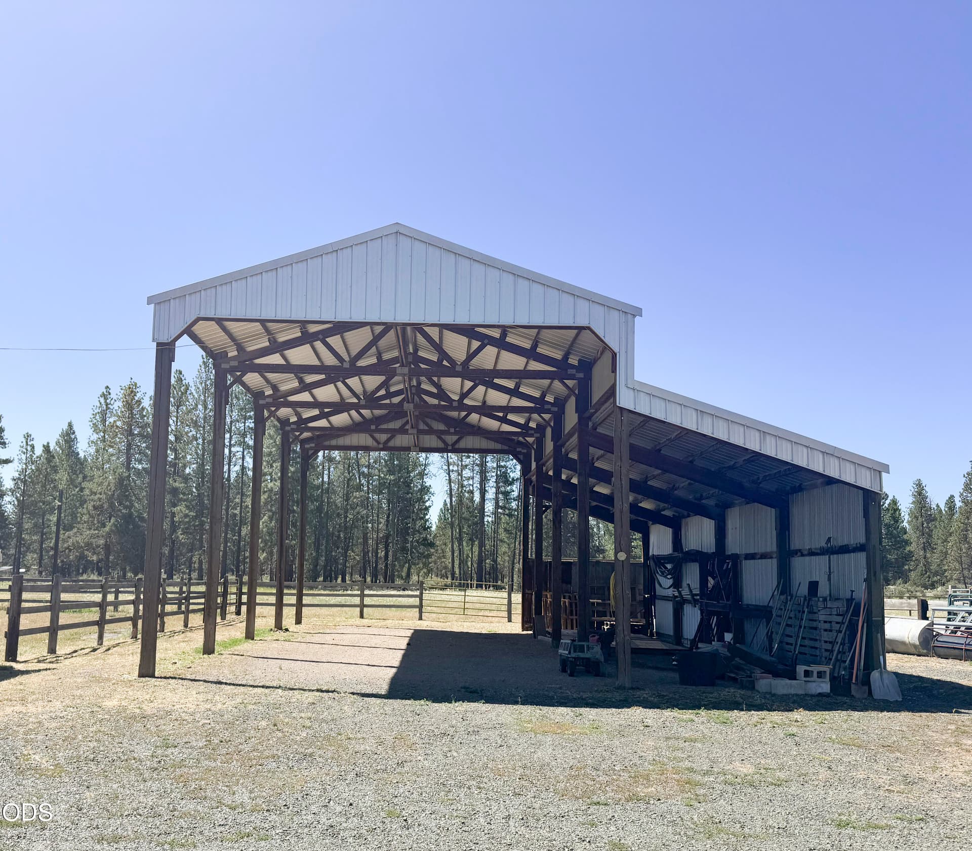 hay barn/RV/trailer. Photo 5 of 52, 5536 Seagull Drive, Bonanza, OR 97623