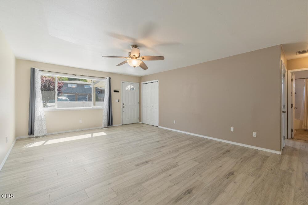 004. Photo 4 of 39, 1754 Kimberly Drive, Klamath Falls, OR 97603